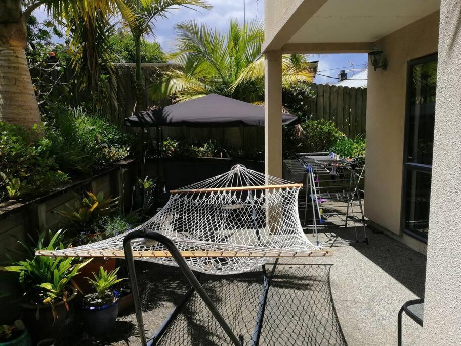 Double Room With Shared Bathroom Auckland Exterior foto